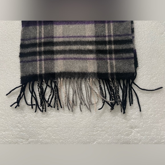 Burberry Pattern Scarf Women Warm Cashmere Wool Size 68x11.75 Shawl Cape Purple - Picture 2 of 3